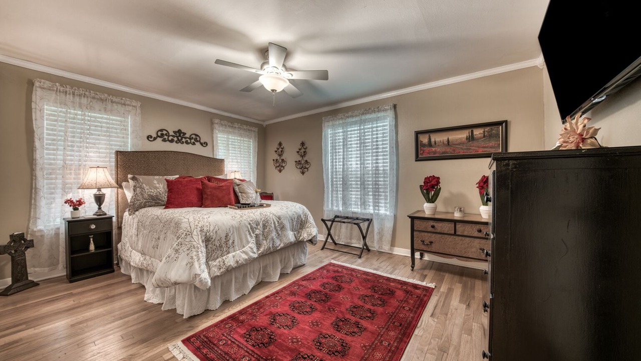 Photo of Bedroom in Bryan