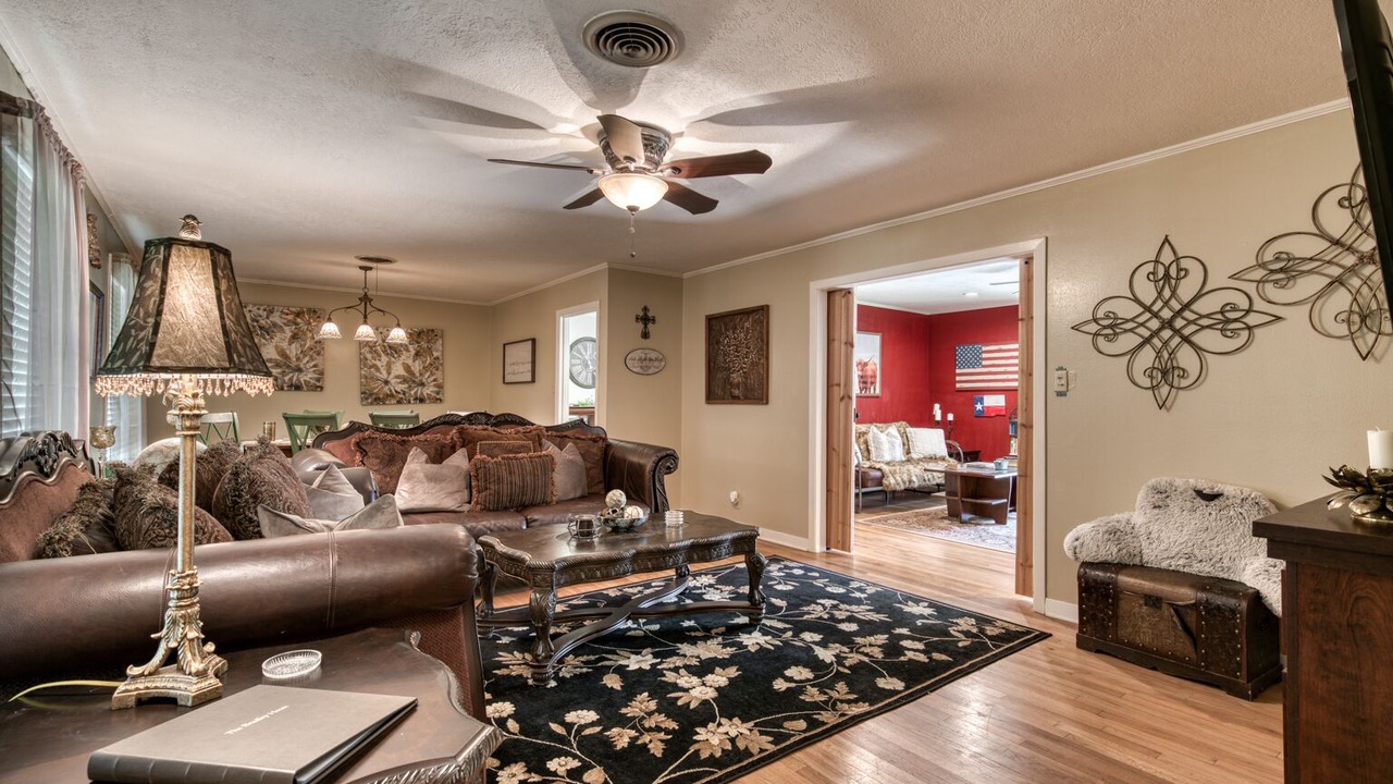 Photo of Bedroom in Bryan