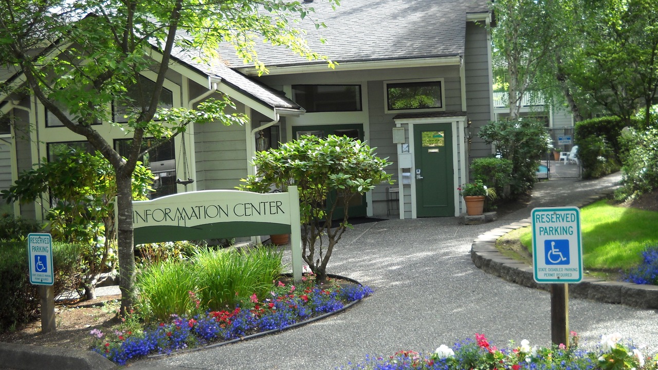 Photo of Others in Overlake