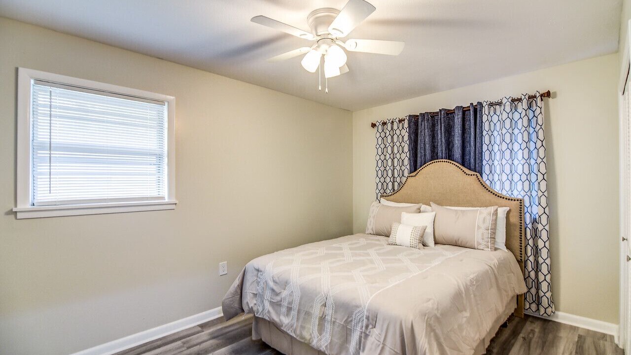Photo of Bedroom in Hattiesburg