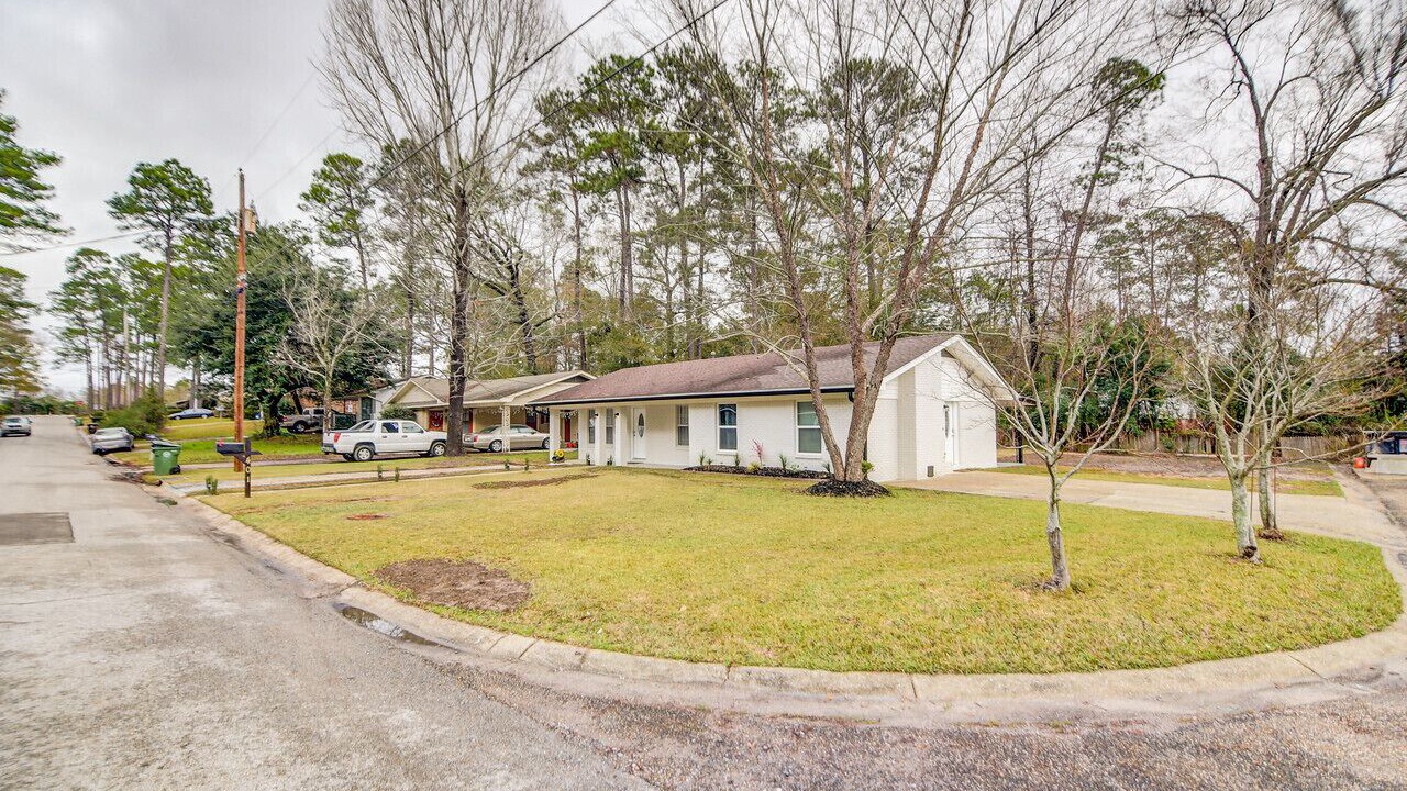 Photo of Outdoor in Hattiesburg