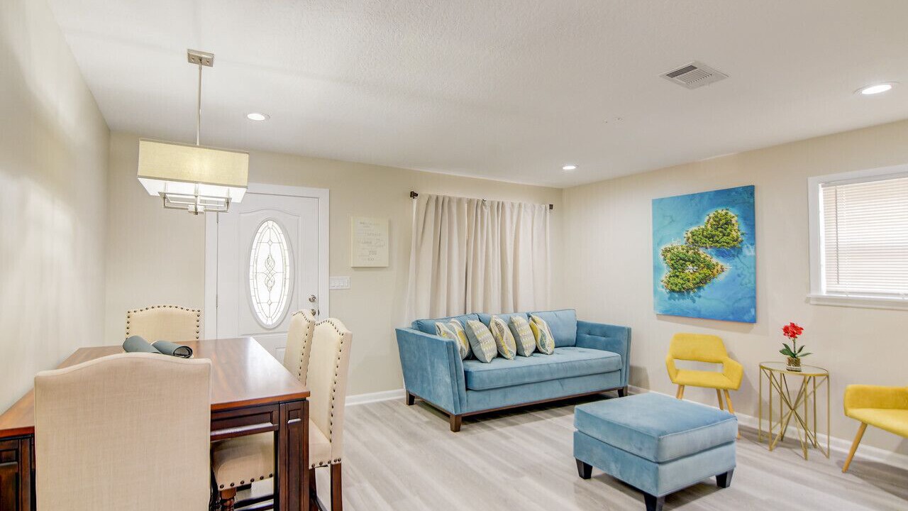 Photo of Livingroom in Hattiesburg
