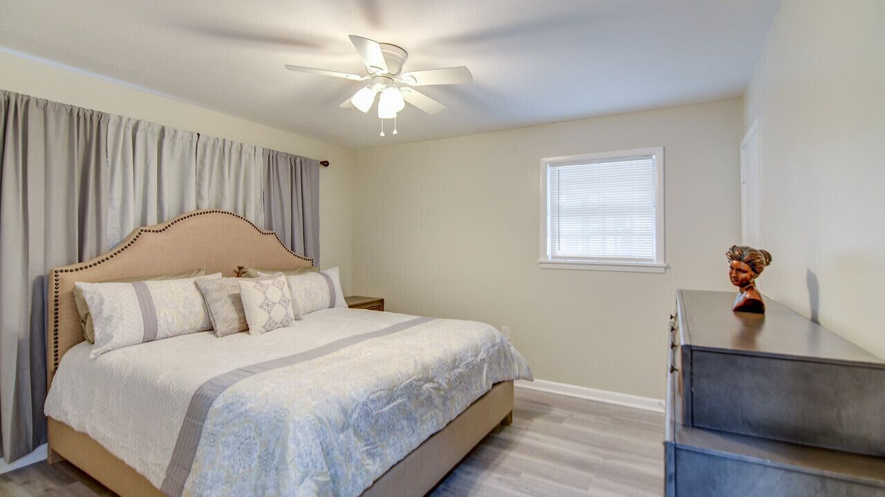 Photo of Bedroom in Hattiesburg