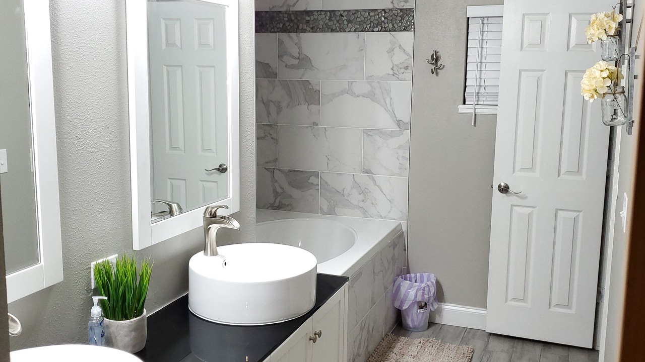 Photo of Bathroom in Ruskin