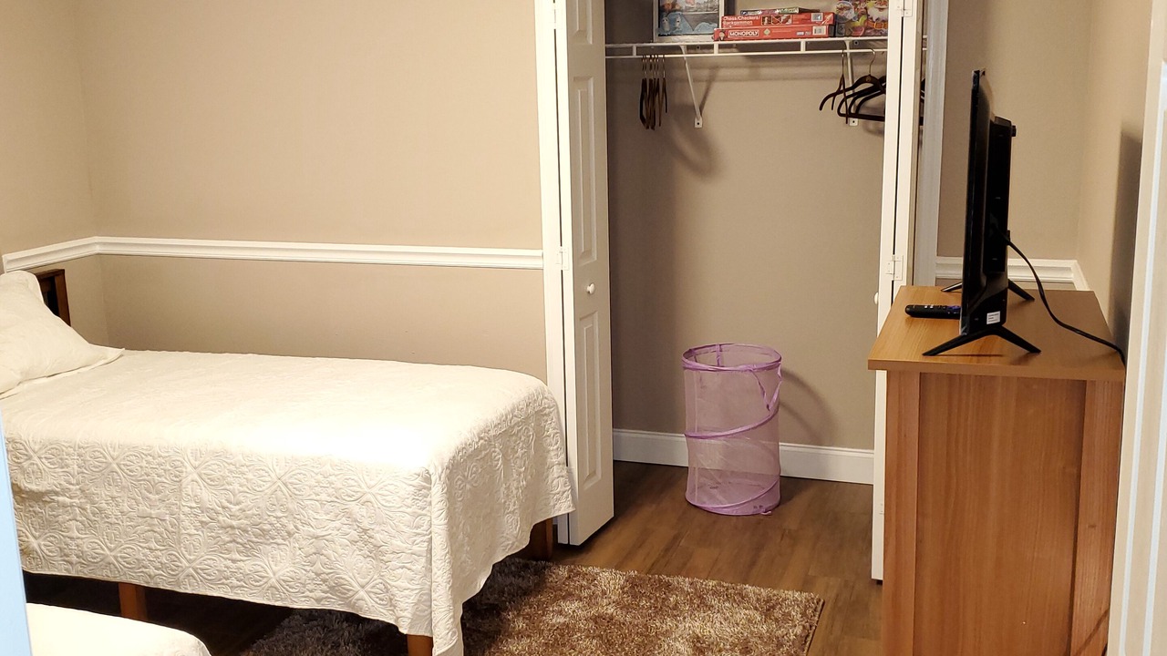 Photo of Bedroom in Ruskin