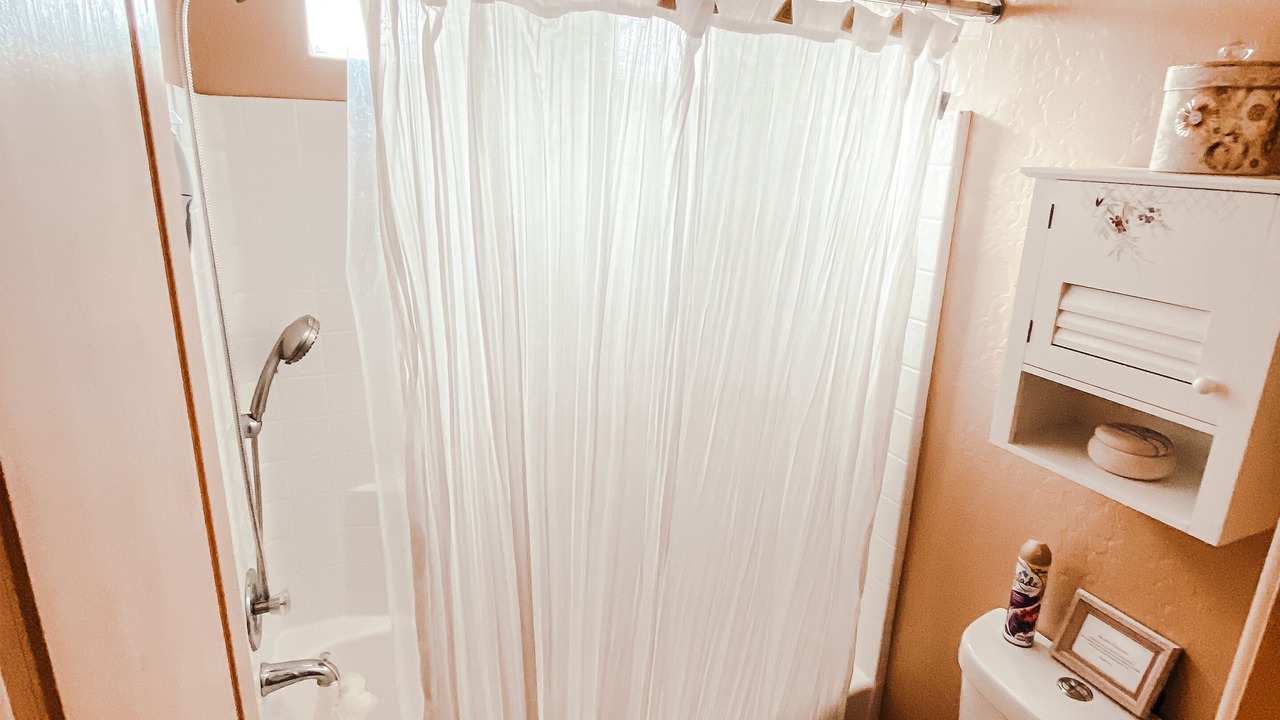 Photo of Bathroom in Gold Canyon
