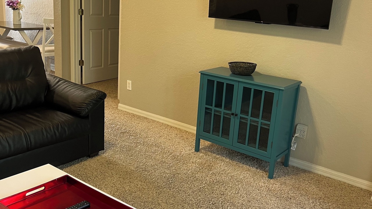 Photo of Livingroom in Hillcrest Estates