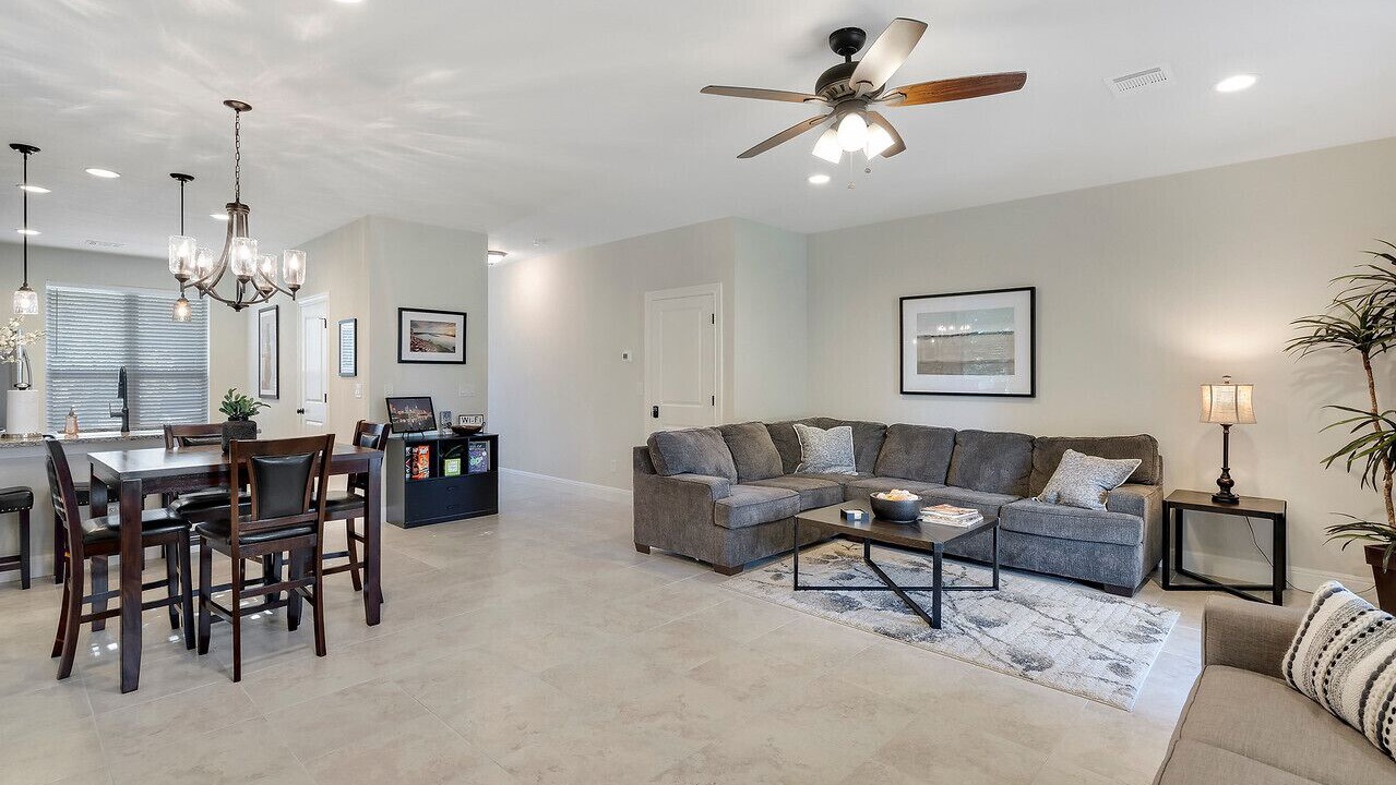 Photo of Bedroom in Point Venture