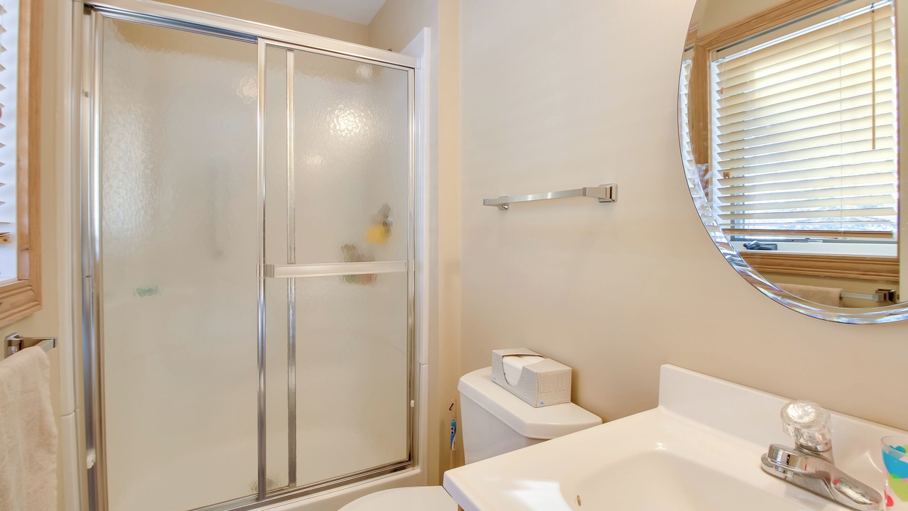 Photo of Bathroom in Brainerd