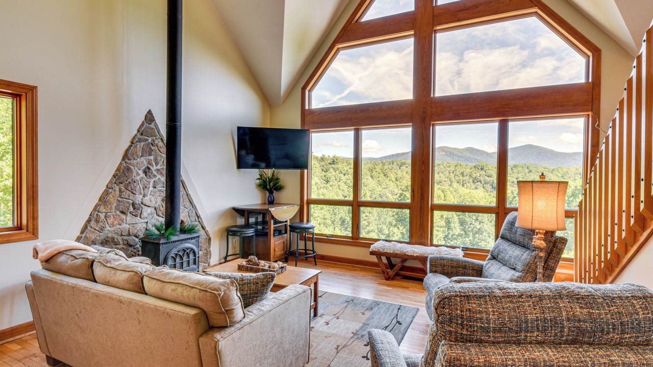 Photo of Bedroom in Dahlonega