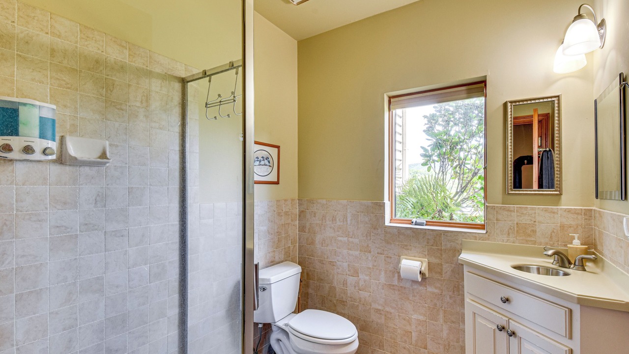 Photo of Bathroom in Dahlonega