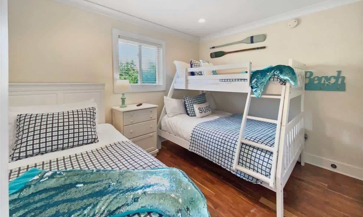 Photo of Bedroom in Gulf Trace