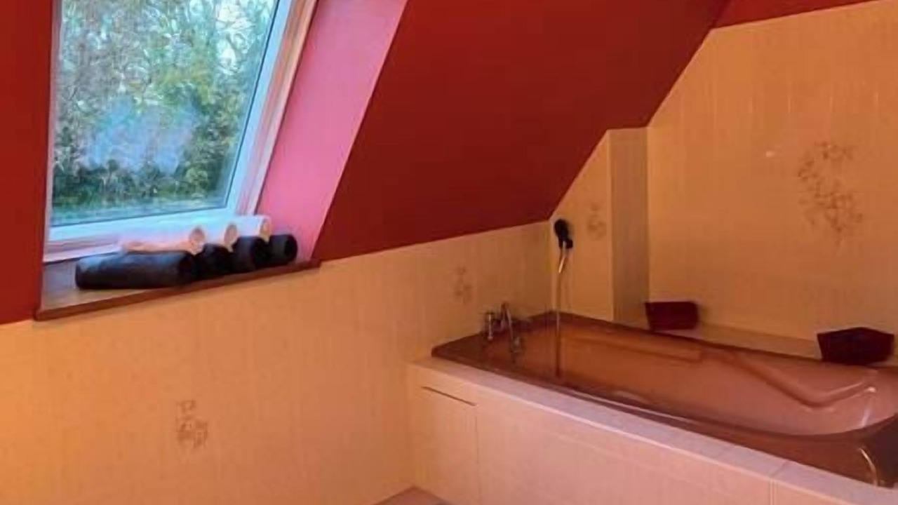 Photo of Bathroom in Landudec