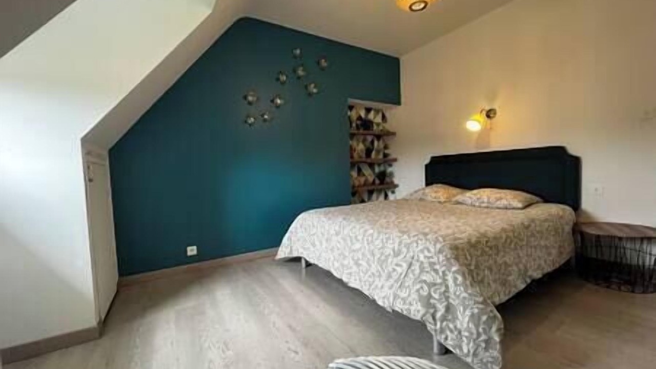 Photo of Bedroom in Landudec