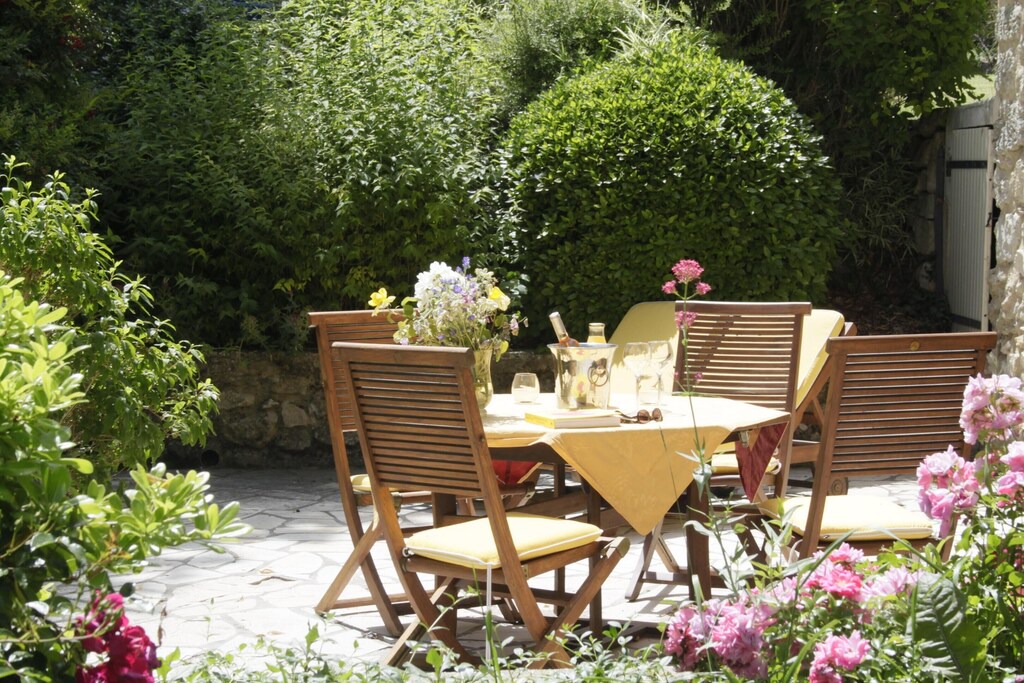 Photo of Patio Balcony in Forcalquier