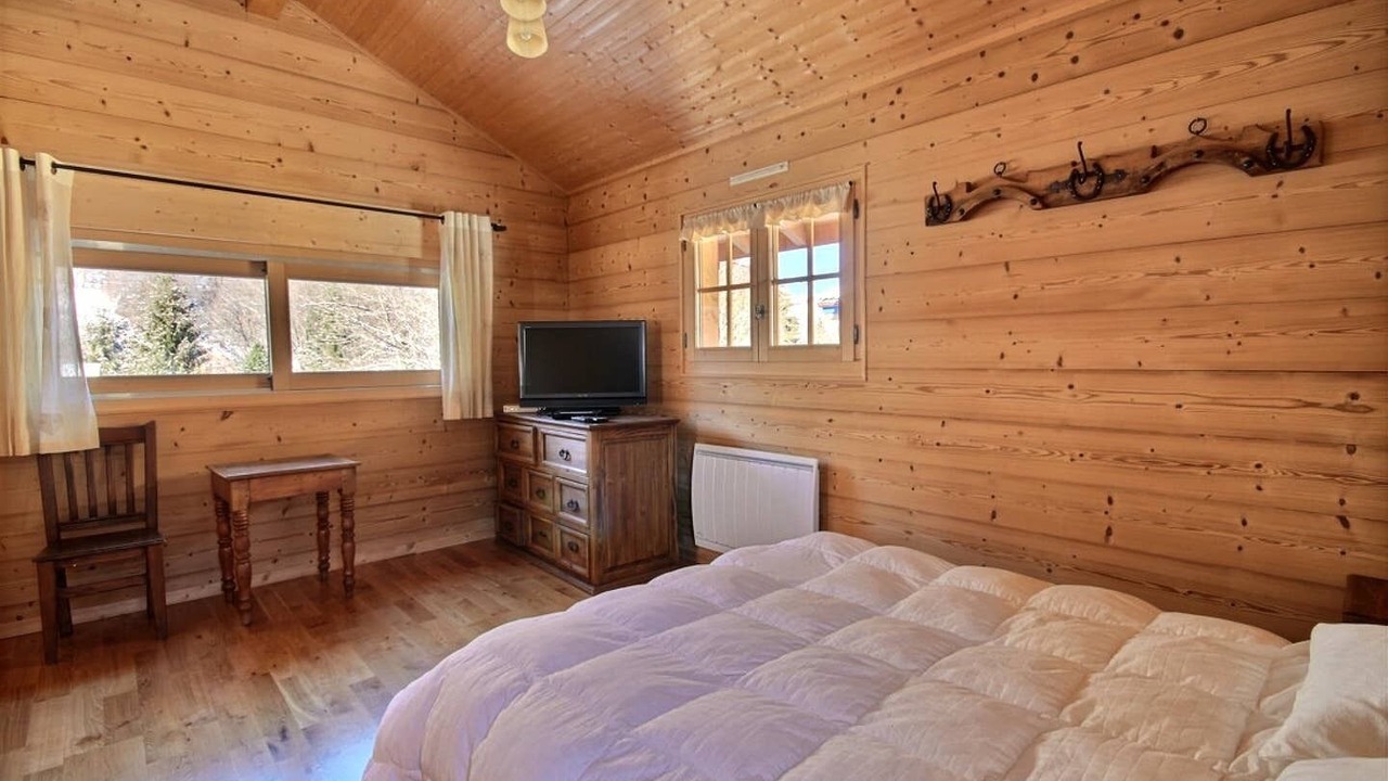 Photo of Bedroom in Saint-Jean-dʼAulps