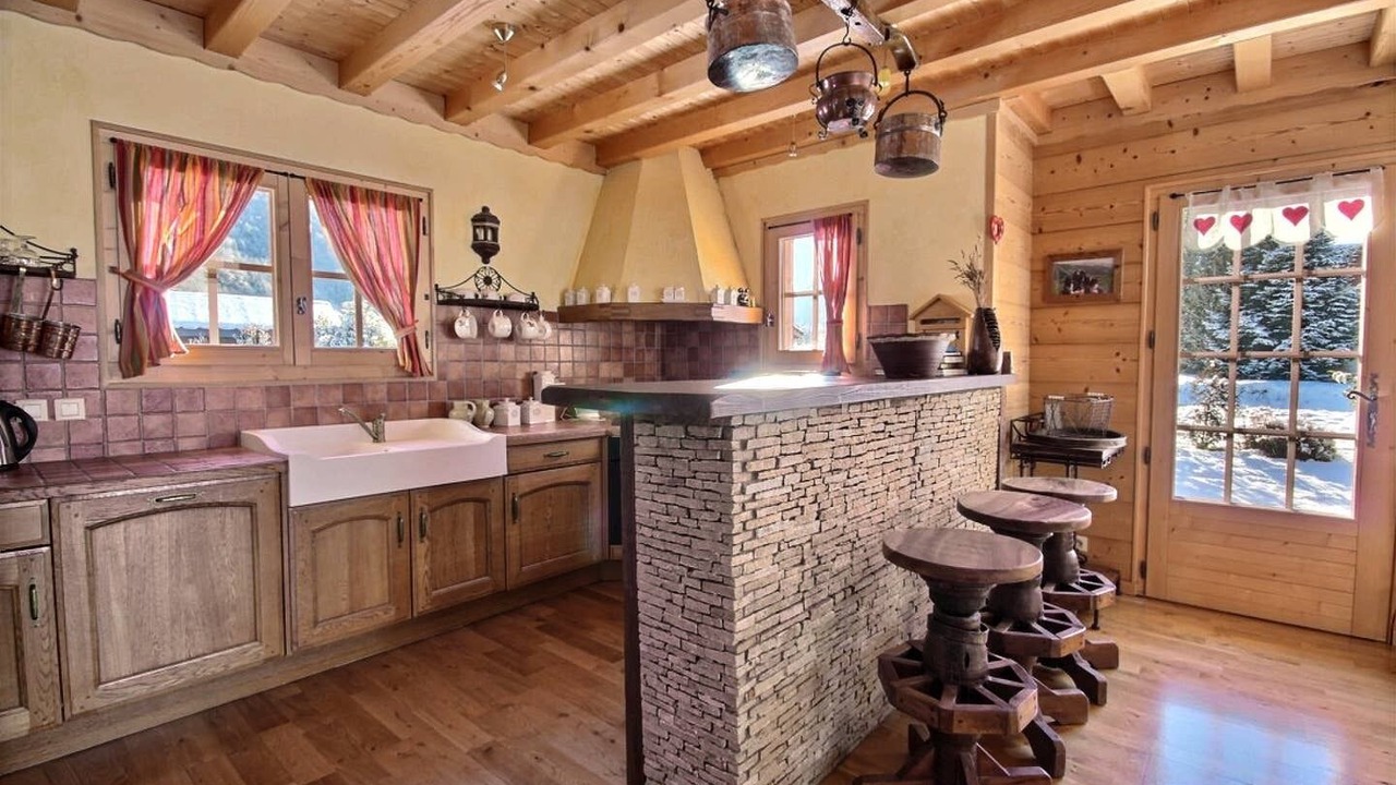 Photo of Kitchen in Saint-Jean-dʼAulps