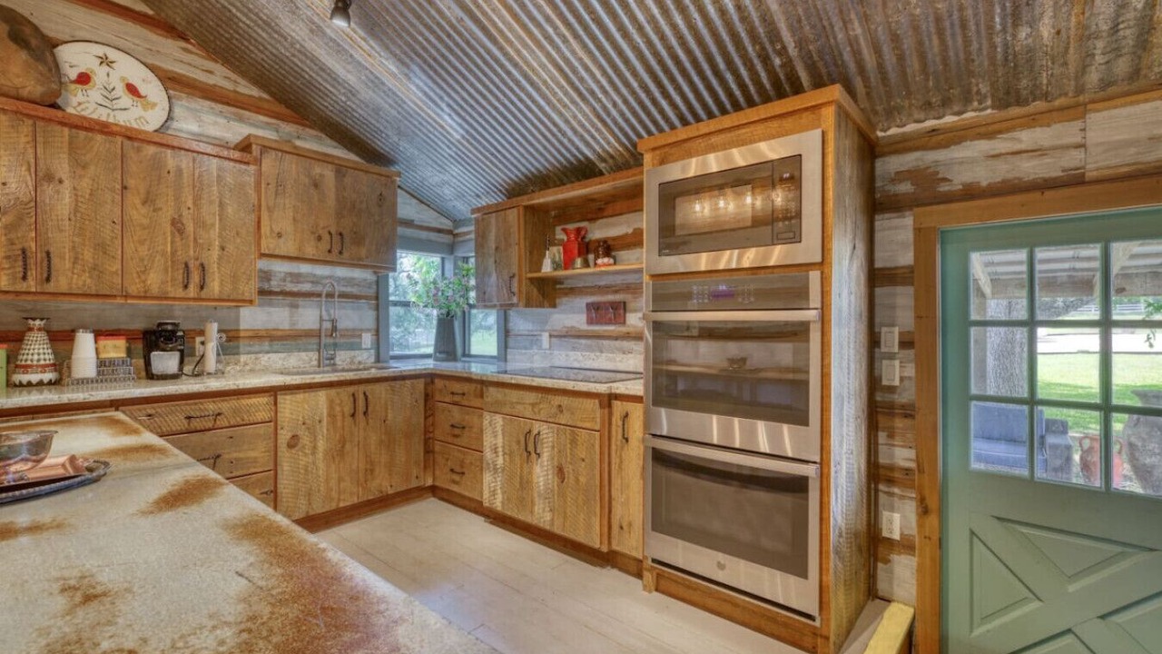 Photo of Kitchen in Round Top