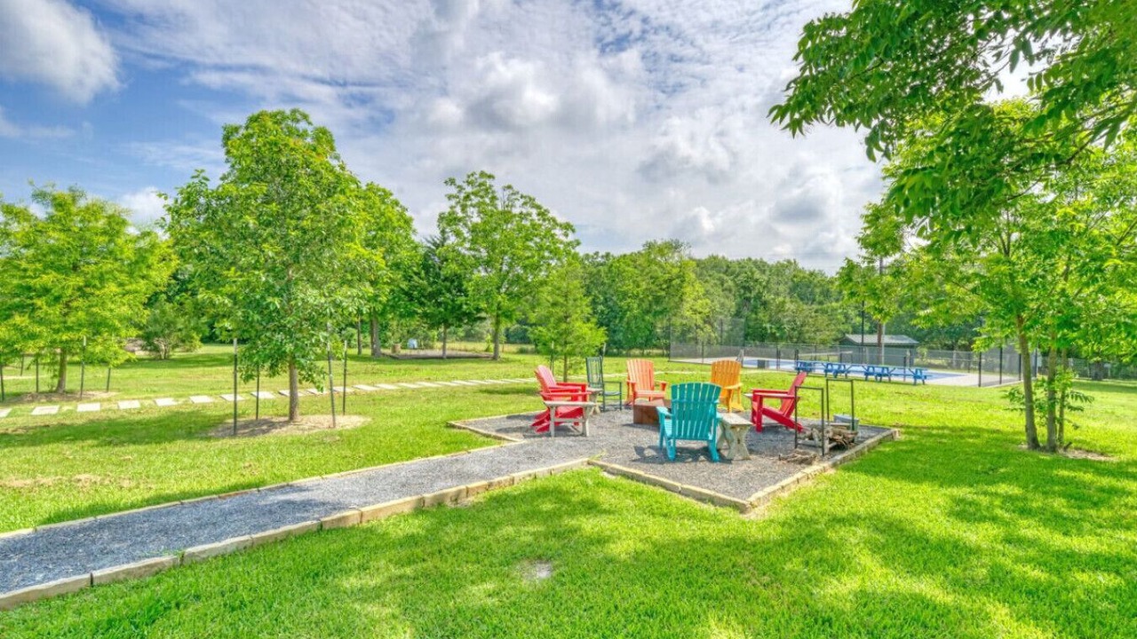 Photo of Patio Balcony in Round Top