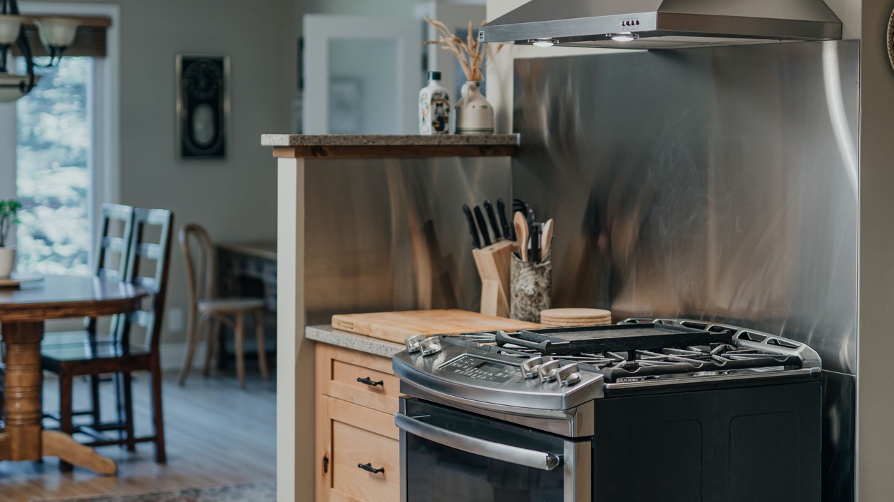 Photo of Kitchen in West Hillhurst