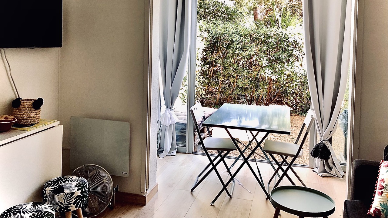 Photo of Livingroom in Sete