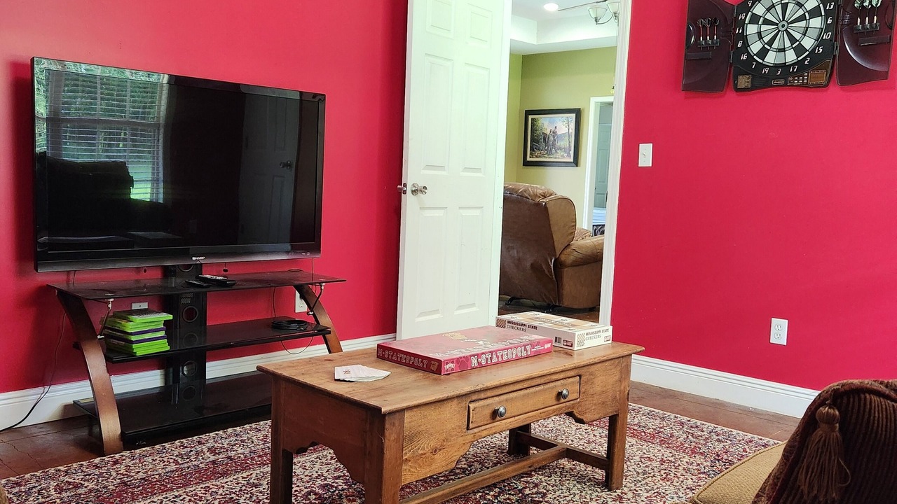 Photo of Livingroom in Starkville