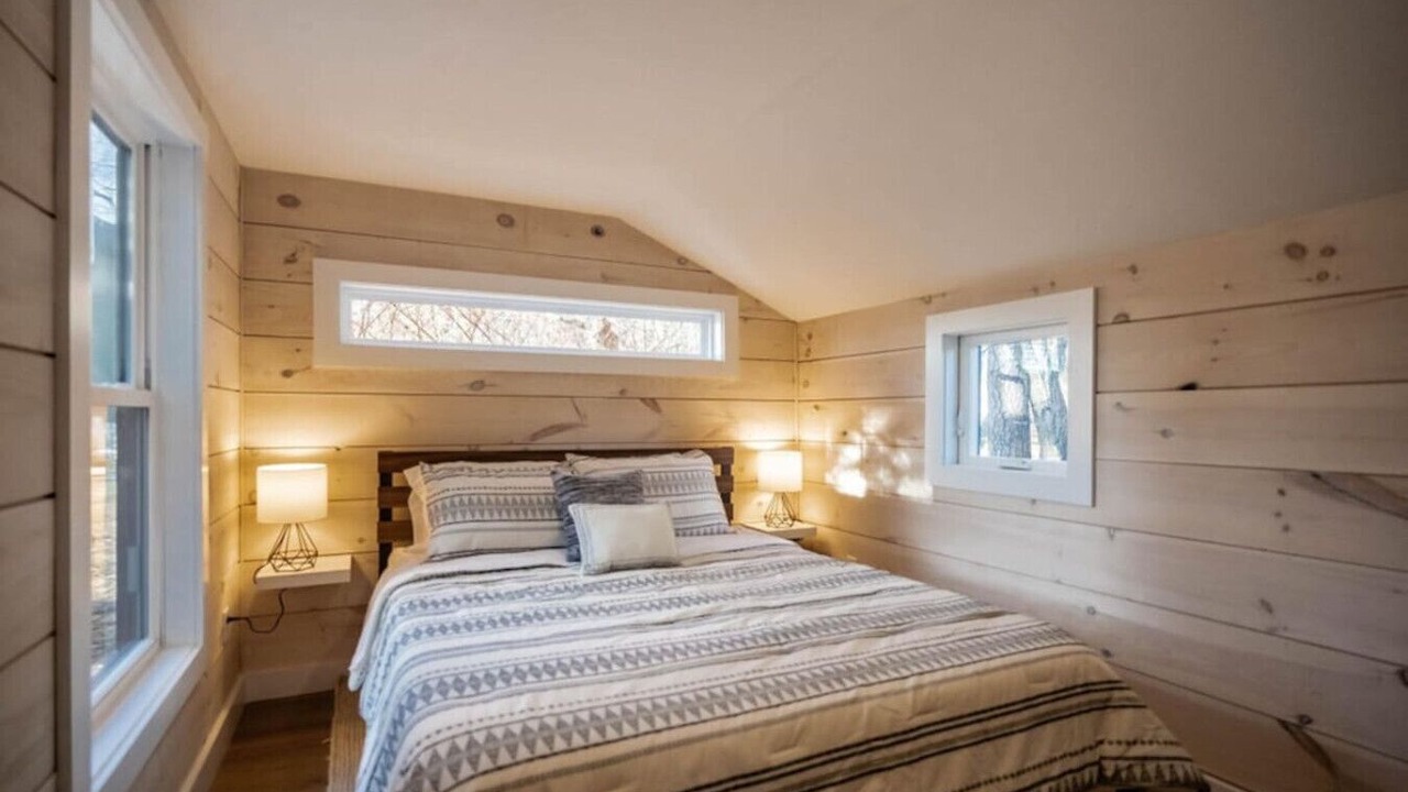 Photo of Bedroom in Thompson's Point
