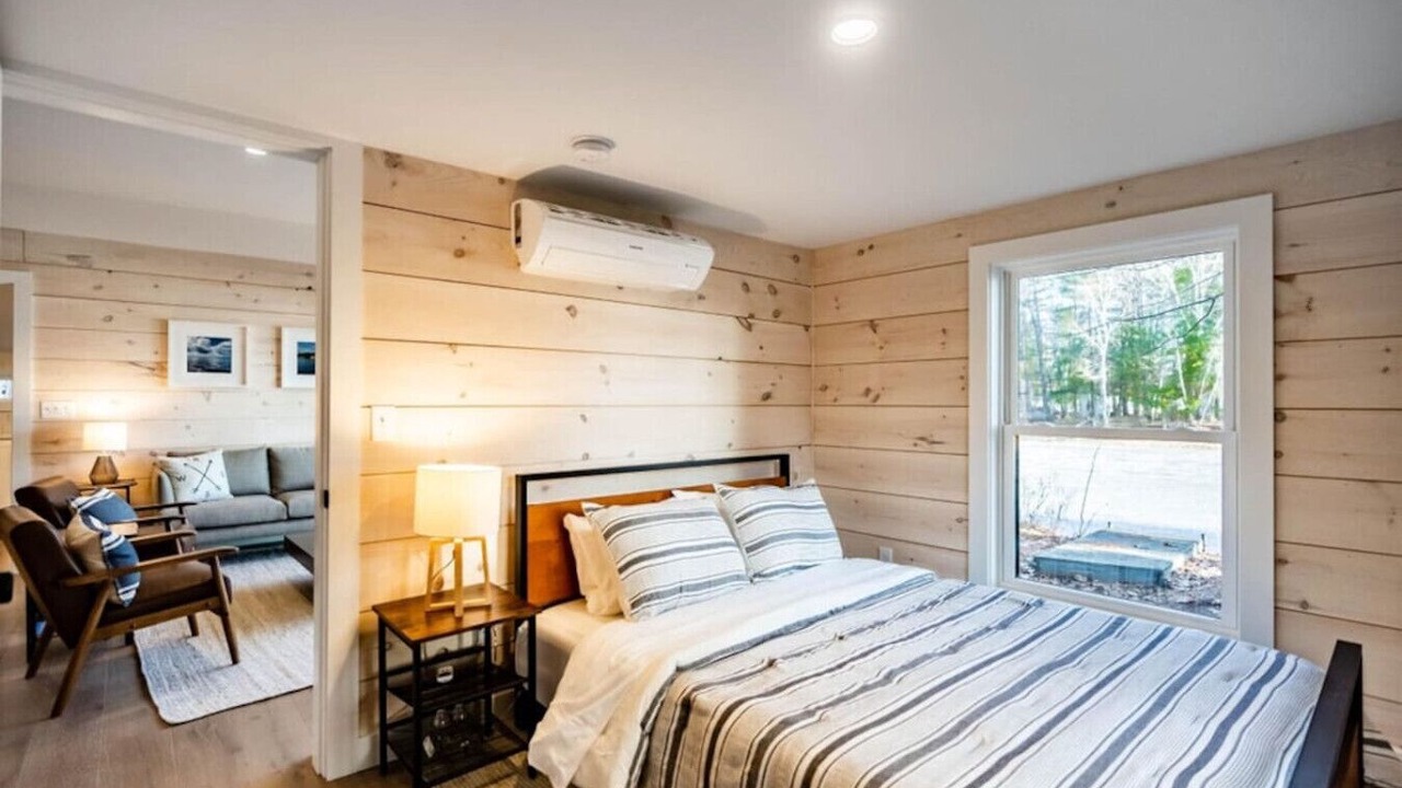 Photo of Bedroom in Thompson's Point