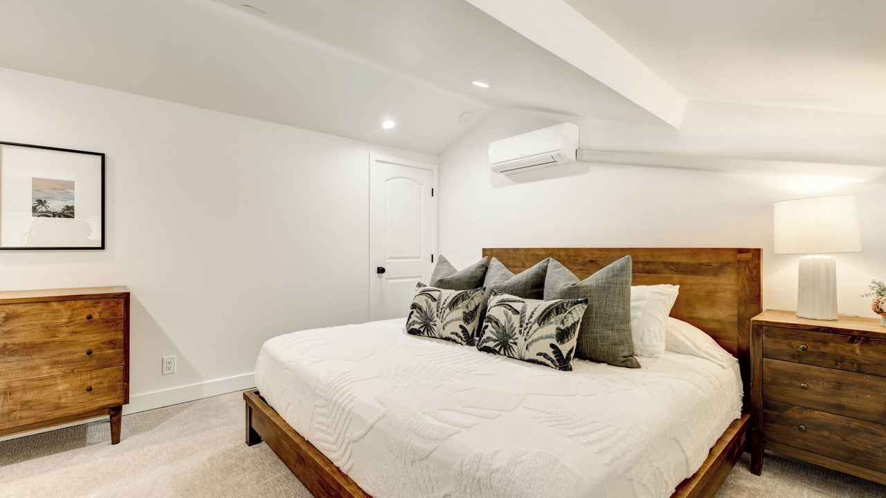 Photo of Bedroom in Kahuku