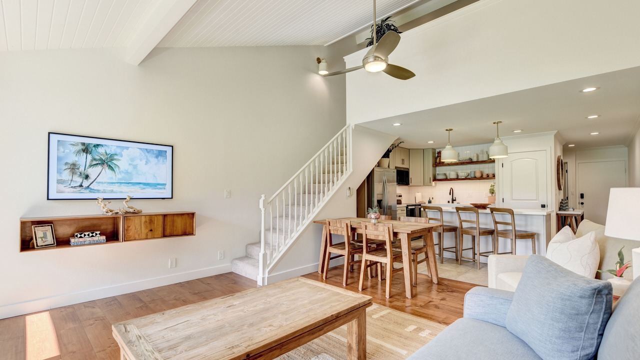 Photo of Livingroom in Kahuku