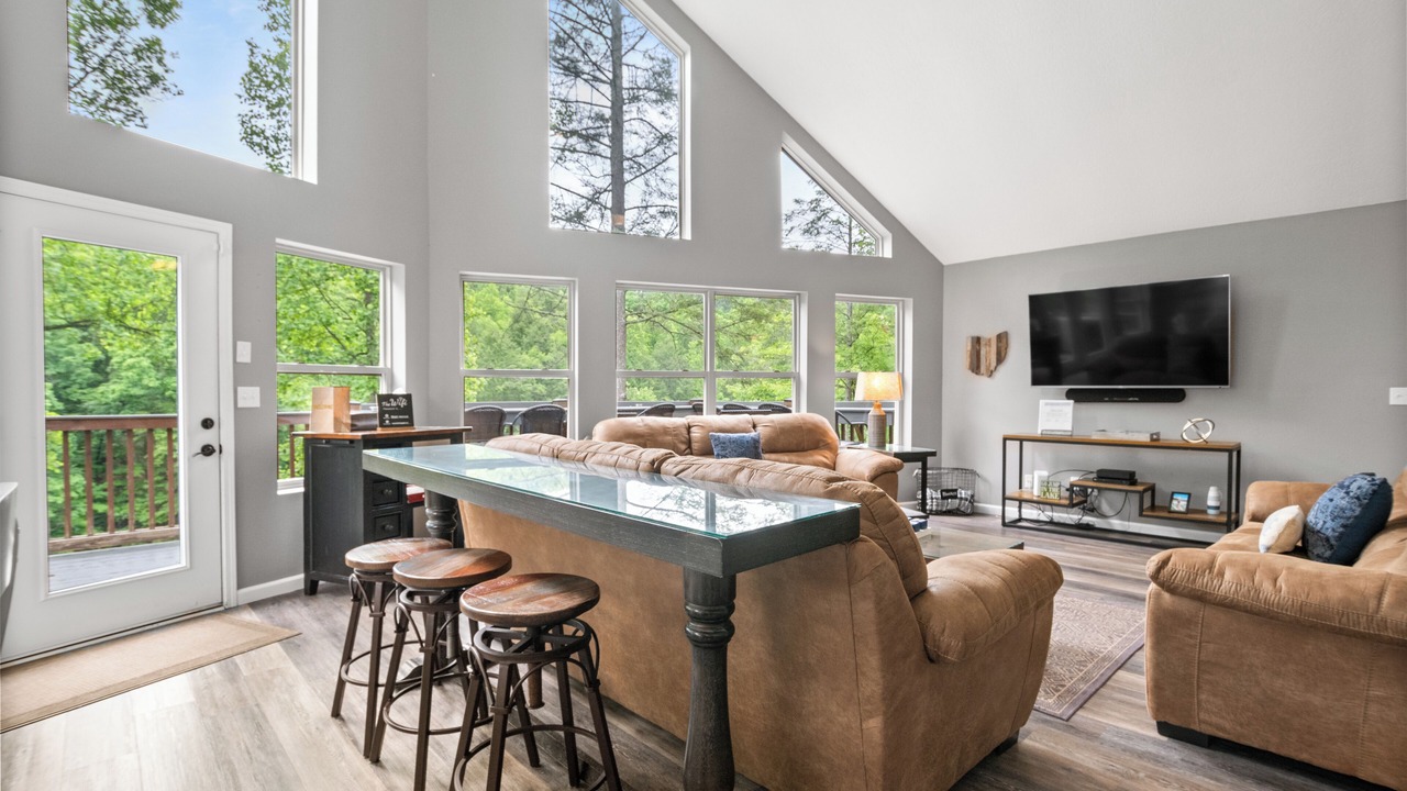 Photo of Bedroom in Lakeside Estates