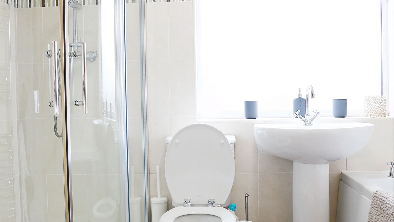 Photo of Bathroom in Chorlton-by-Backford