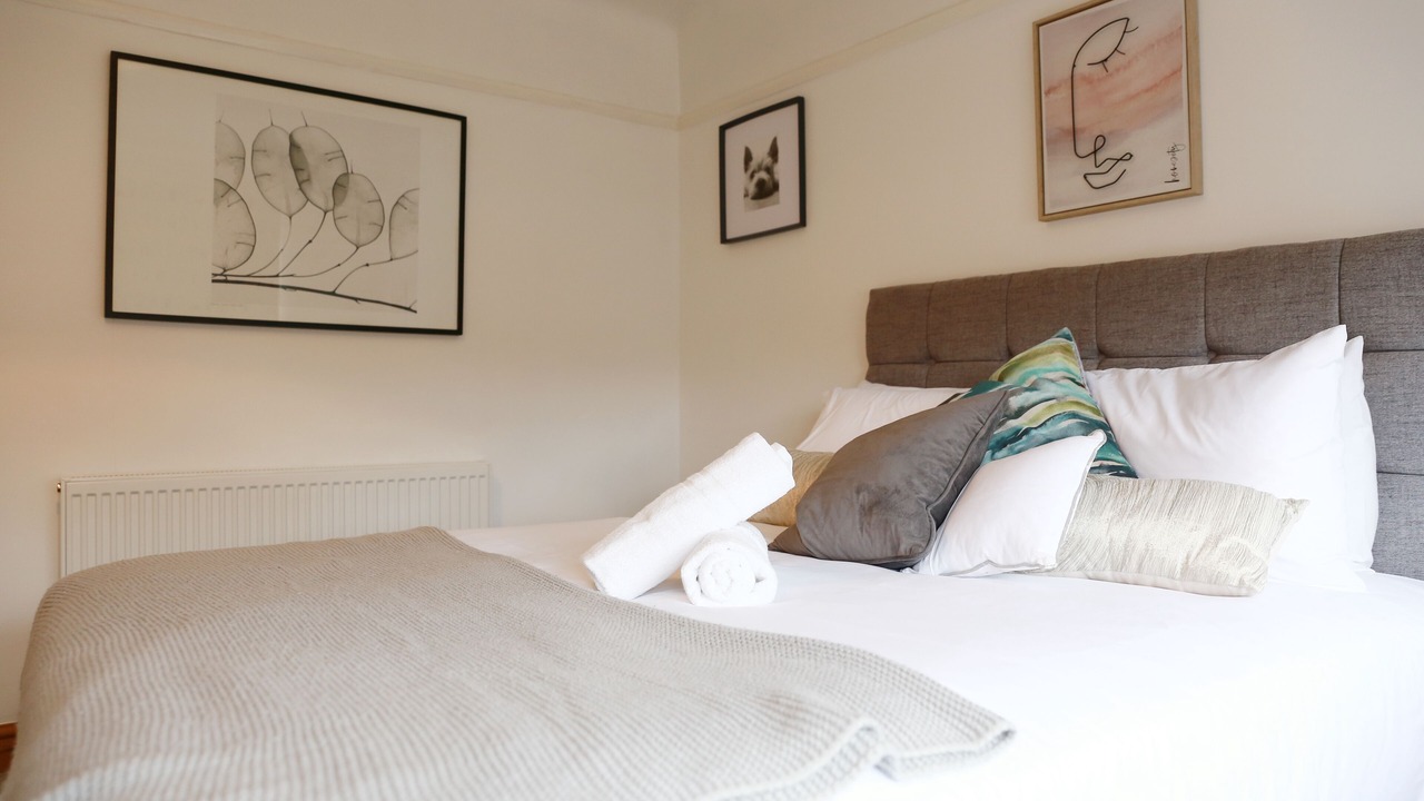 Photo of Bedroom in Chorlton-by-Backford