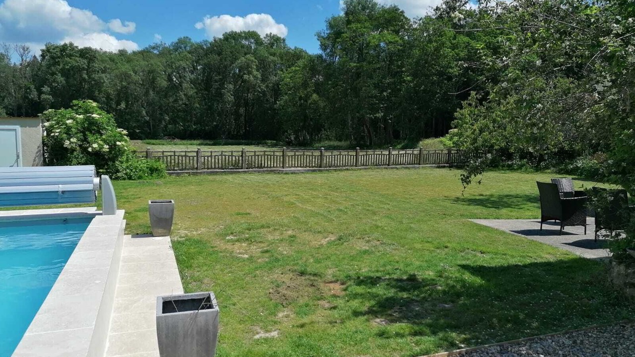 Photo of Outdoor in Cheille