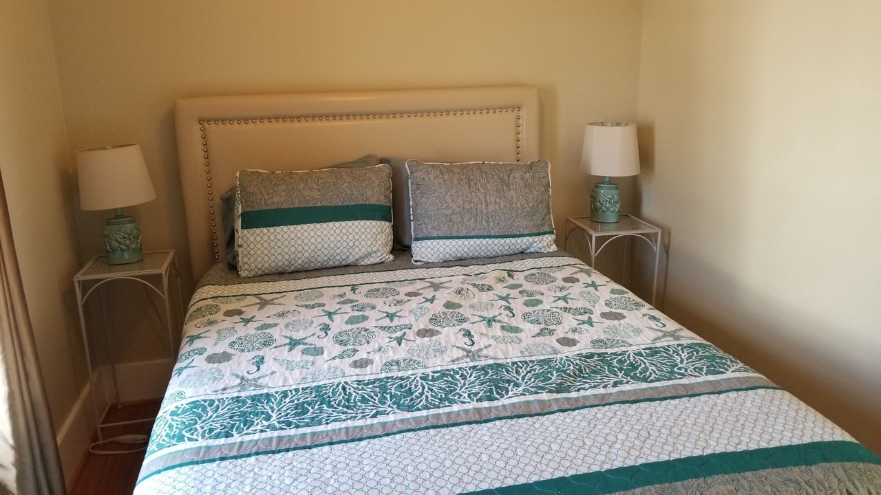 Photo of Bedroom in Downtown Dunedin