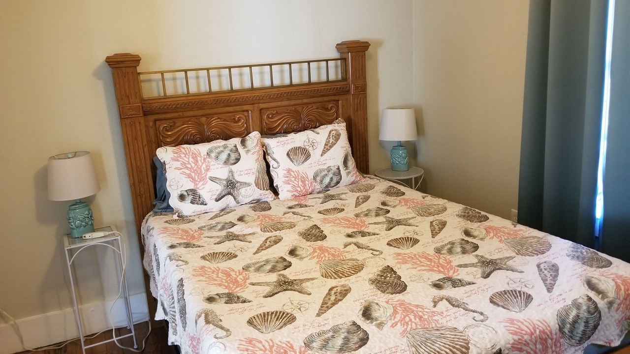Photo of Bedroom in Downtown Dunedin