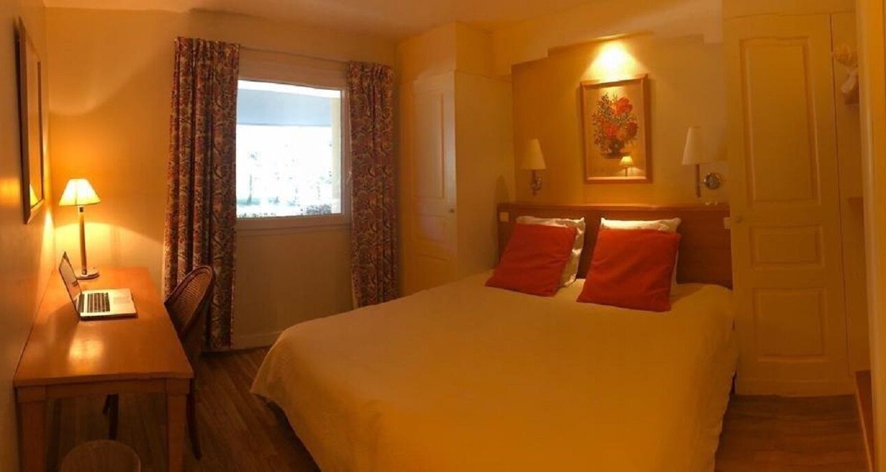 Photo of Bedroom in Saint-Andre-des-Eaux