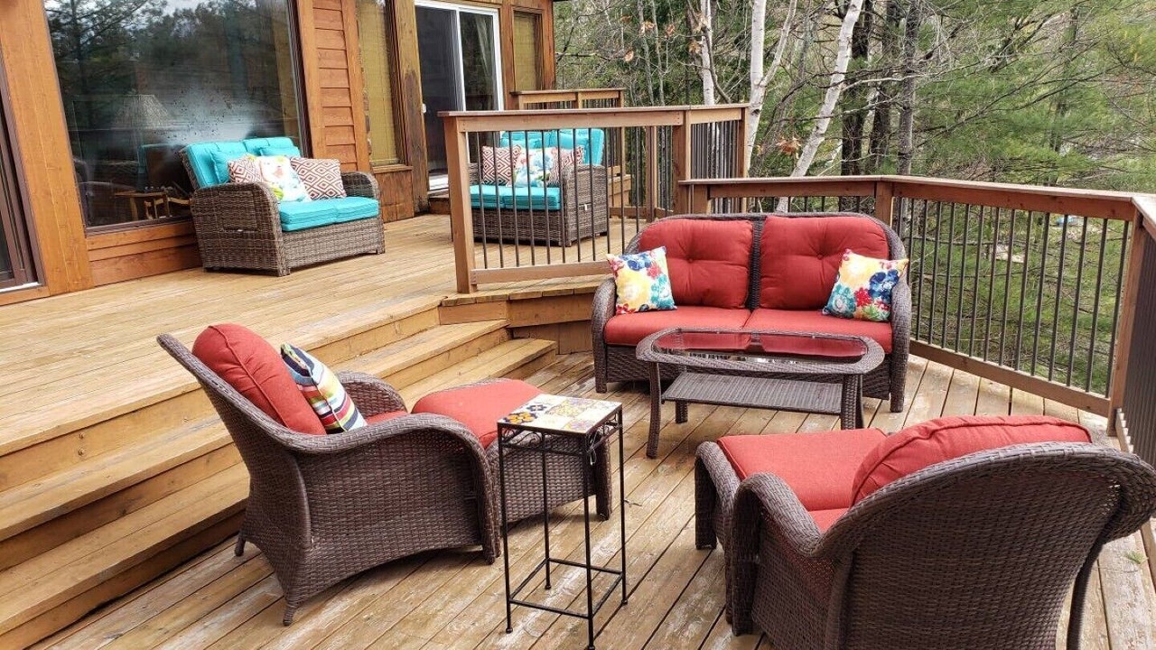 Photo of Patio Balcony in Algonquin Highlands