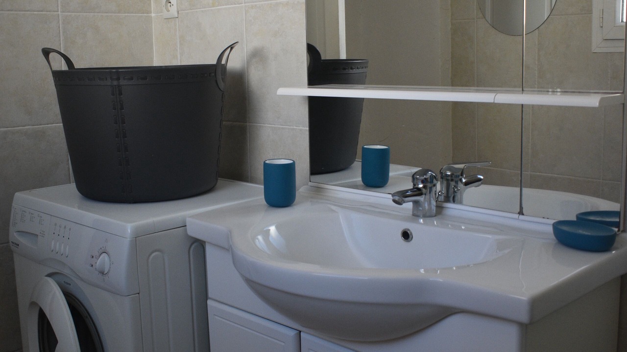 Photo of Bathroom in Port-Vendres
