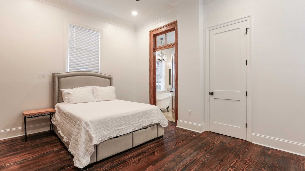 Photo of Others in Tulane - Gravier