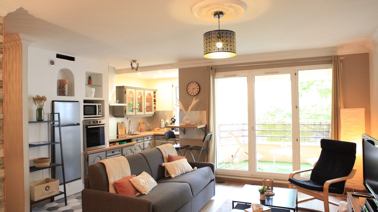 Photo of Livingroom in Epernay