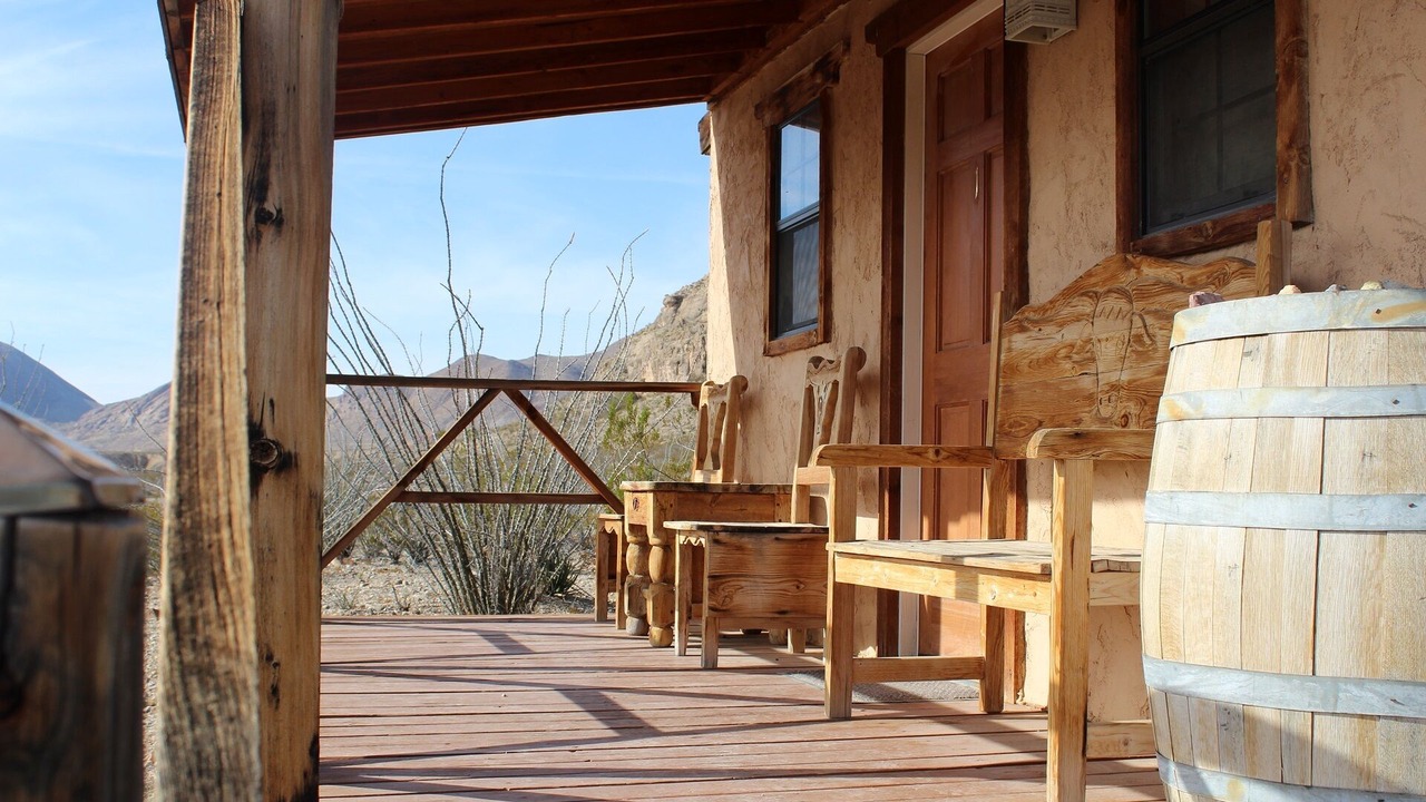 Photo of Patio Balcony in Terlingua