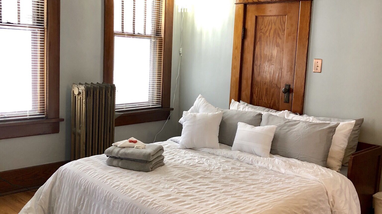 Photo of Bedroom in Baroda