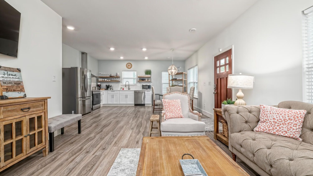Photo of Livingroom in Brazos