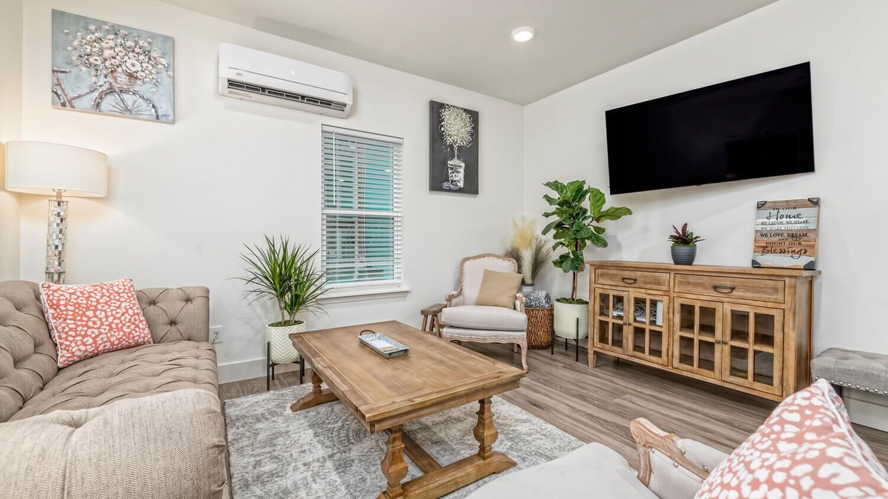 Photo of Livingroom in Brazos