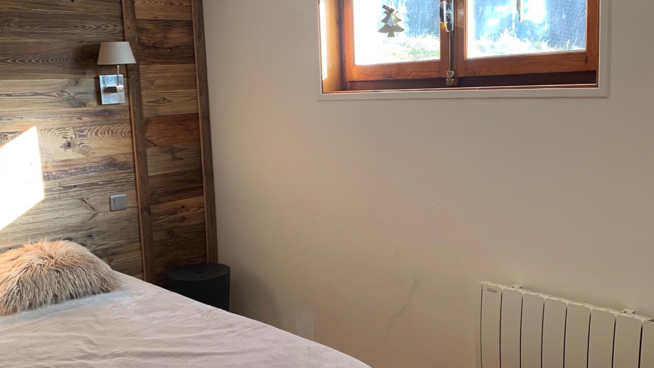 Photo of Bedroom in Pyrenees 2000