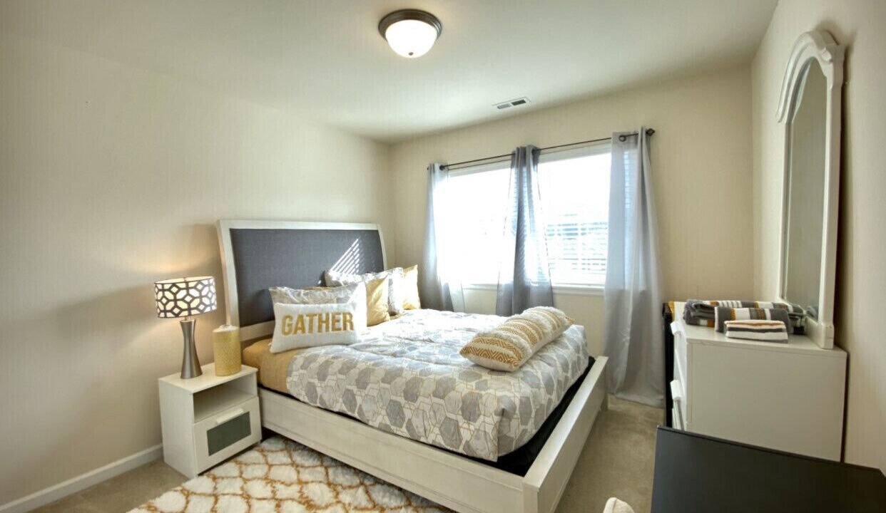 Photo of Bedroom in Martha Lake