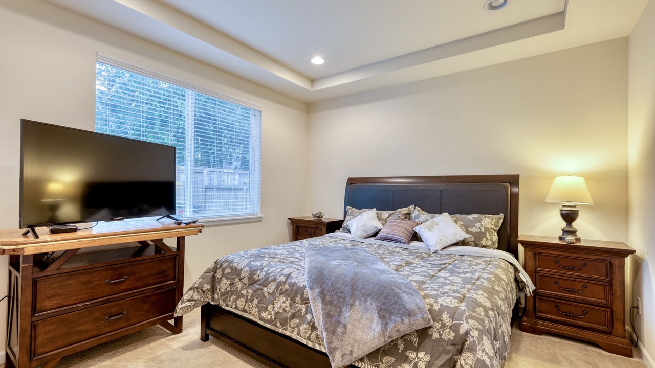 Photo of Bedroom in Martha Lake