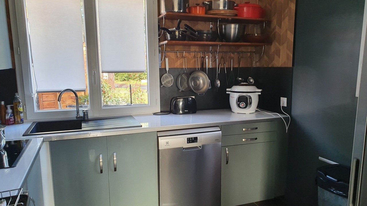 Photo of Kitchen in Parentis-en-Born