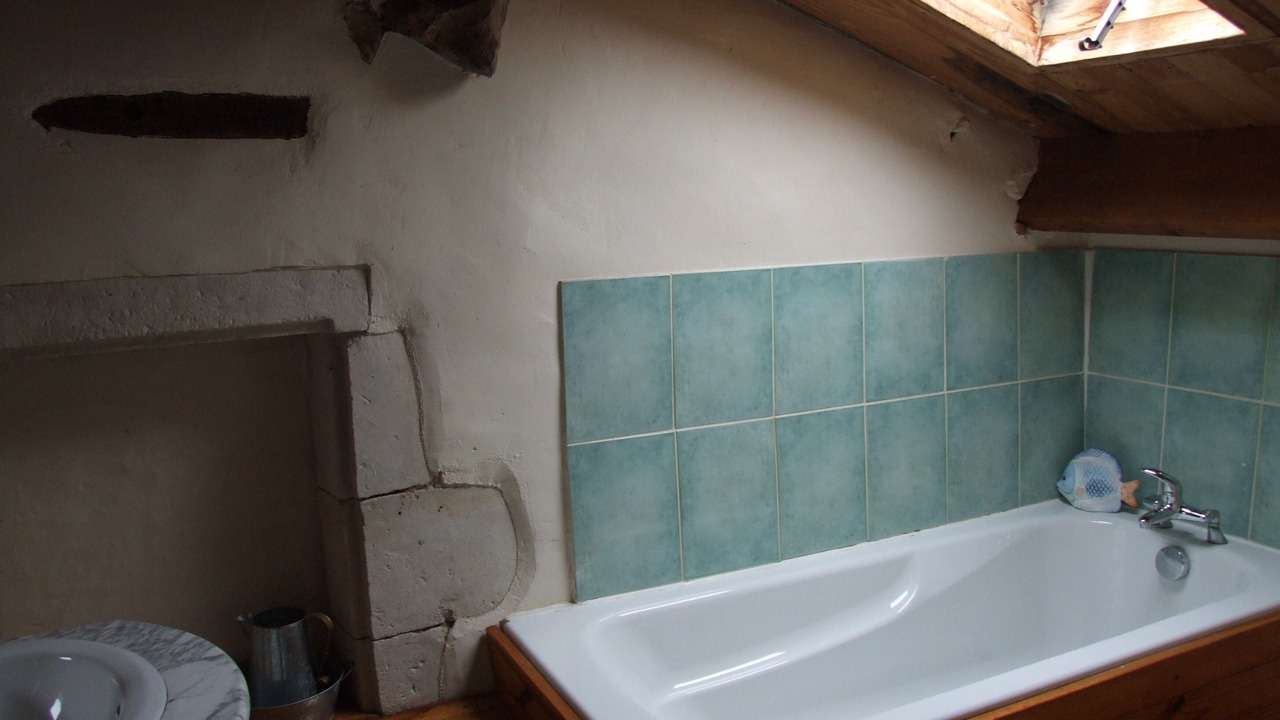 Photo of Bathroom in Le Retail